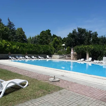 Appartamento In 45330 Balatonudvari