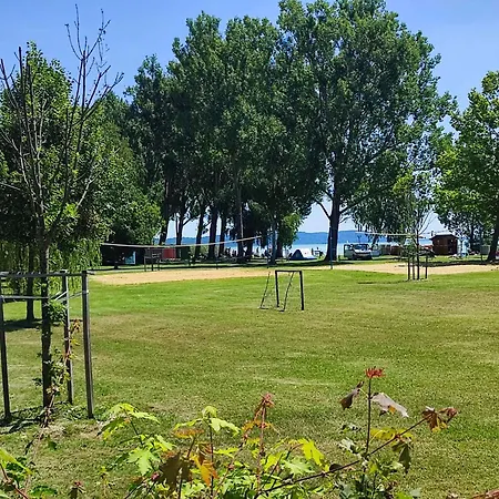 Daire In 45330 Balatonudvari