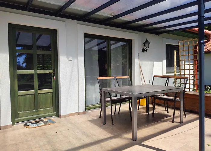 In 45330 Apartman Balatonudvari