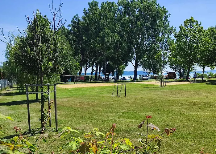 Apartman In 45330 Balatonudvari